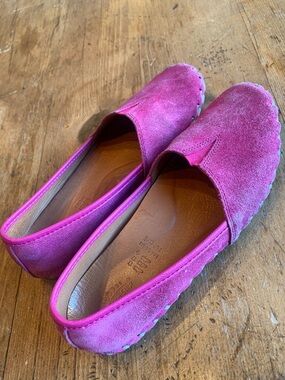 Spring Step Fuchsia Suede Moccasins